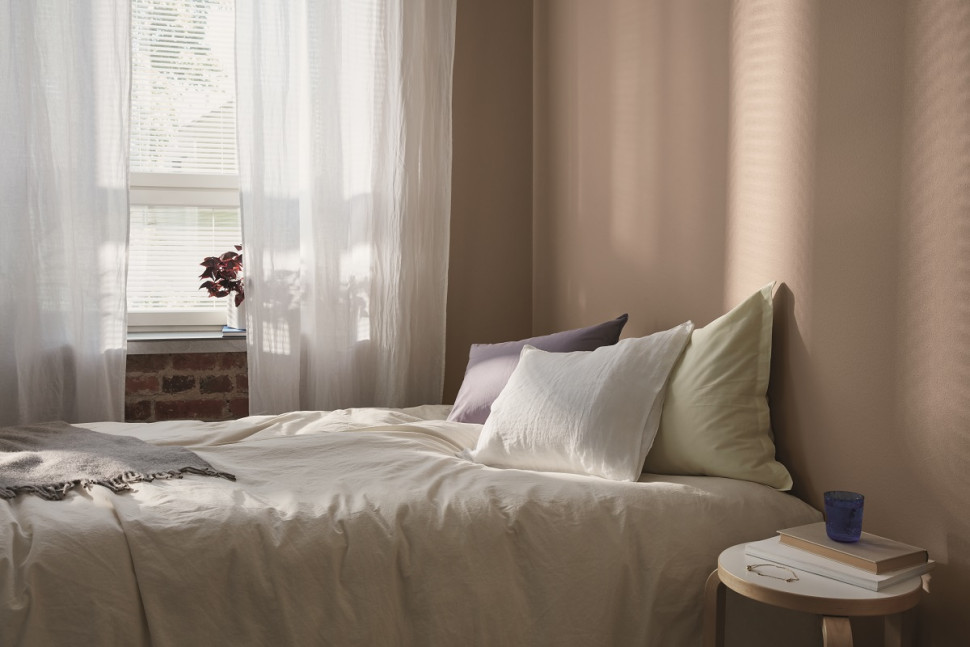 Kolor X463 w sypialni