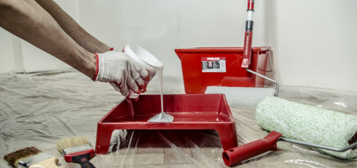 Kompletny przewodnik po narzędziach malarskich. Jakie pędzle wybrać?