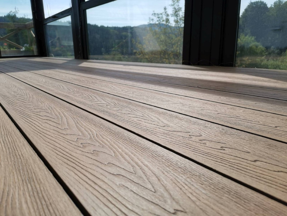 Deski kompozytowe WPC są materiałem ekologicznym