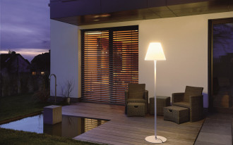 Jak oświetlić taras? Porady i inspiracje