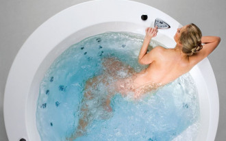 Wanna wyposażona w hydromasaż