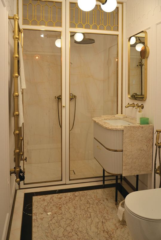 Łazienka przy strefie dziennej