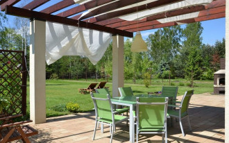 Taras z płyt betonowych na gruncie