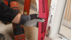 Jak wykonać montaż okien za pomocą Soudal Window System?