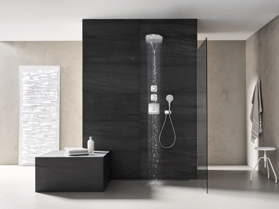 Strefa prysznica z bateriami, które oszczędzają wodę. fot. Kludi Armaturen