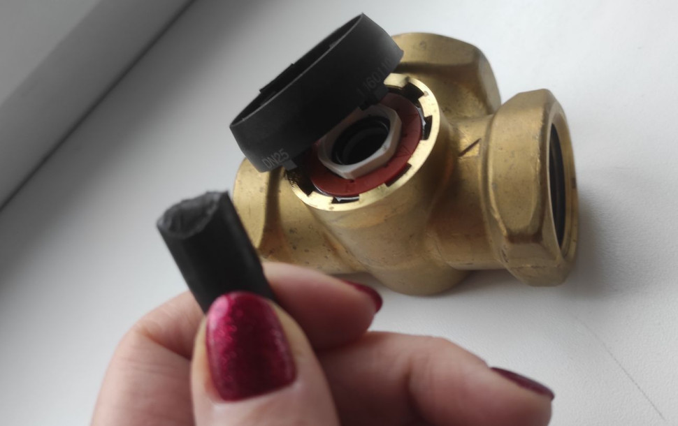 Przykład uszkodzonego zaworu serii VRG