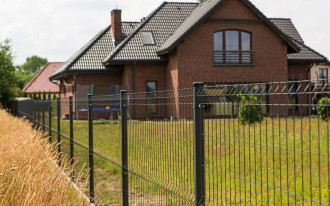 Ogrodzenia z metalu - rodzaje i zalety