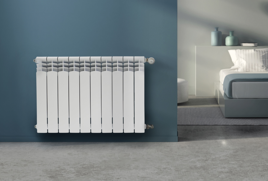 Grzejnik aluminiowy G500F KFA Armatura w kolorze białym.