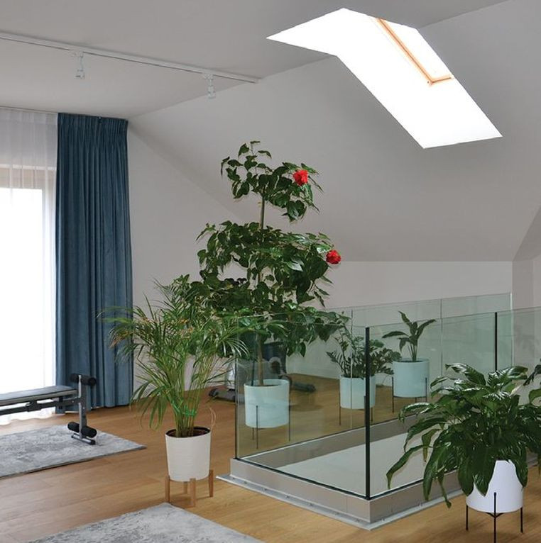 Centralny hol na poddaszu