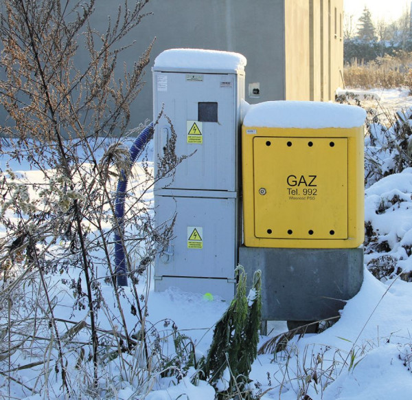 Działka z dostępem do mediów (instalacja gazowa, elektryczna)