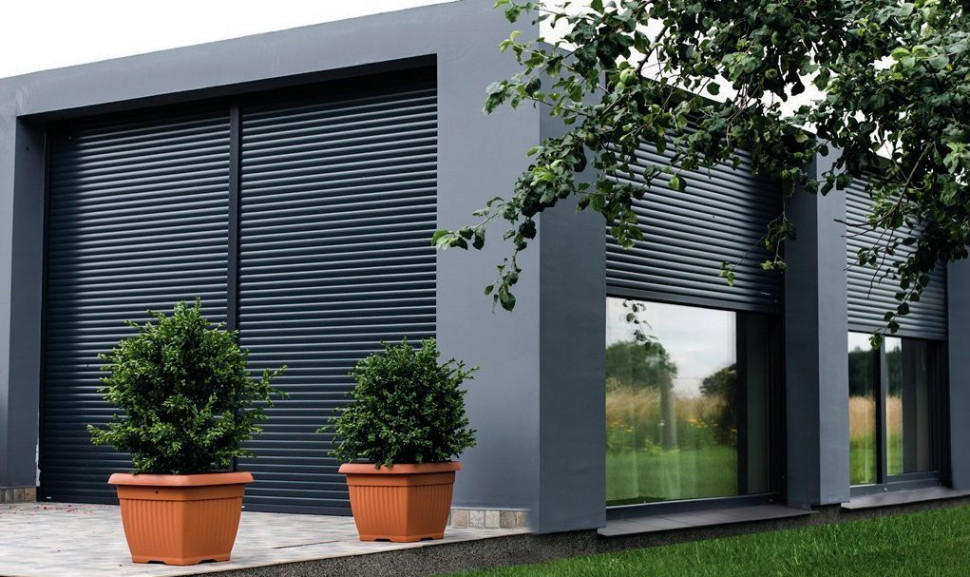 RN M3 - roleta podtynkowa, nakładana, wykonana z aluminium