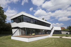 Przygotowanie podłoża przed malowaniem elewacji - najczęstsze błędy