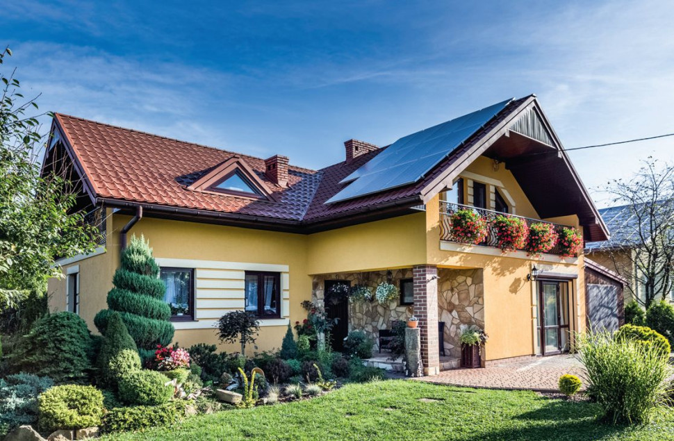 Panele fotowoltaiczne na dachu