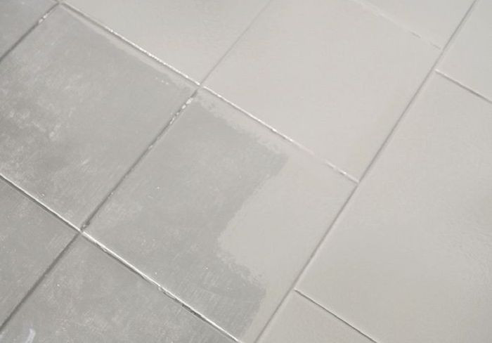 Malowanie płytek ceramicznych - krok 4) Nakładanie drugiej warstwy