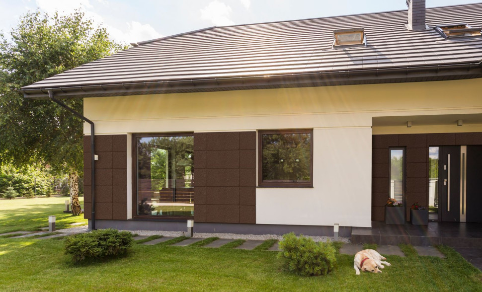 Panel kwarcowy Francesco GUARDI Collezione ułożony na fragmencie elewacji domów jednorodzinnych