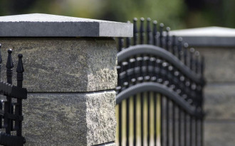 Słupki ogrodzeniowe - rodzaje, budowa