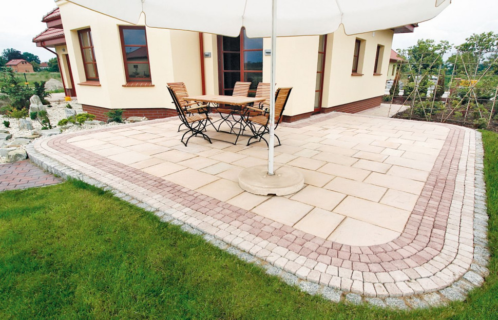 Gotowy taras z płyt Libet Impressio w technologii na sucho