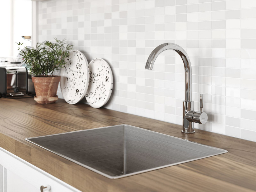 Zlewozmywak i chromowana stojąca bateria Lugio