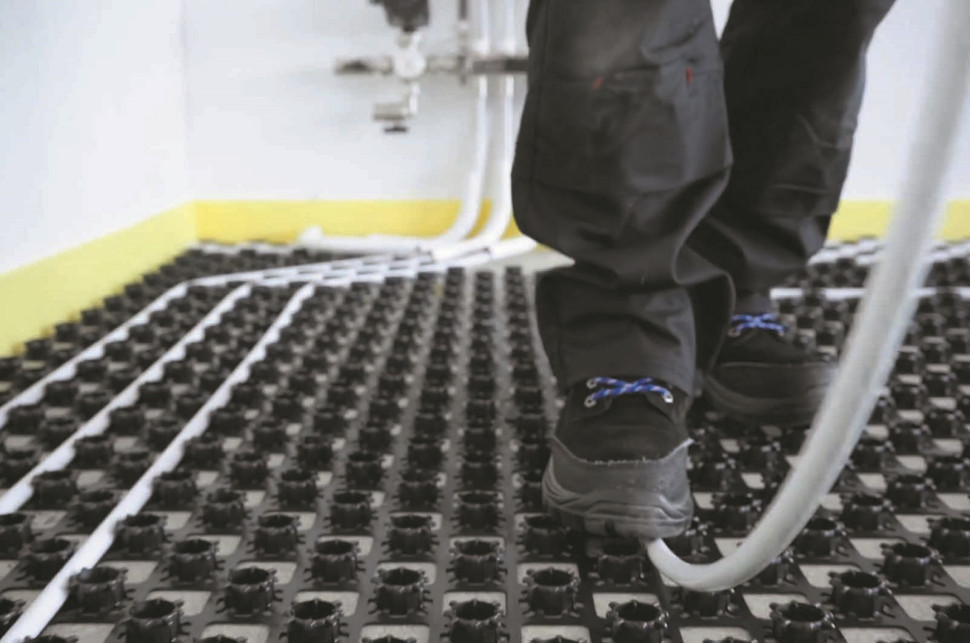 Układanie ogrzewania podłogowego LowFit