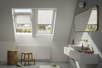 Drewniano-poliuretanowe okna dachowe VELUX - specjalnie do łazienki