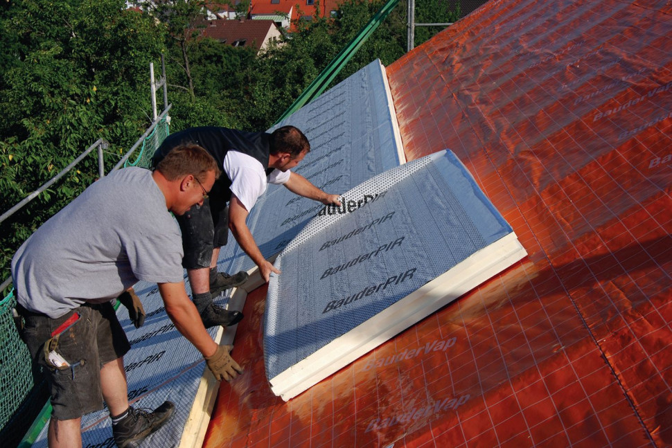Izolacja nakrokwiowa z płyt z piany PIR