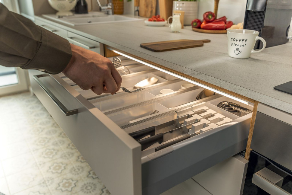 Energooszczędne oświetlenie w szufladzie