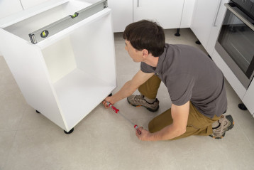 System stopek meblowych Axilo