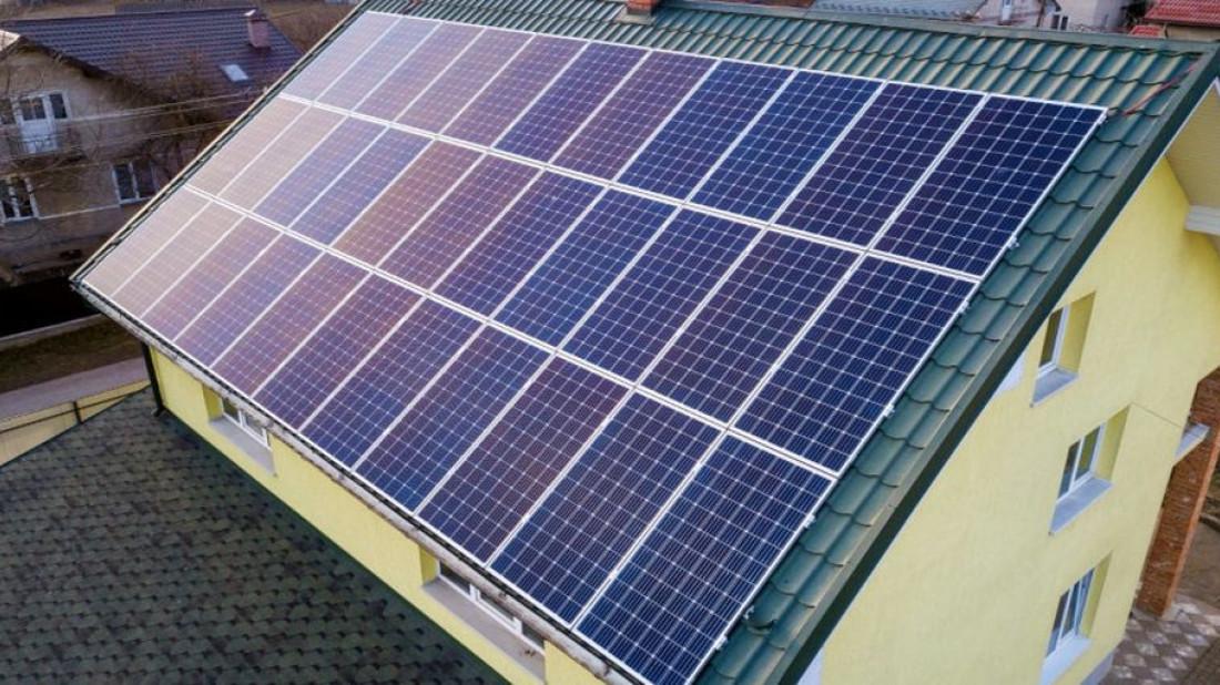 Ogrzej swój dom przy pomocy energii słonecznej - łącząc kocioł elektryczny z instalacją fotowoltaiczną