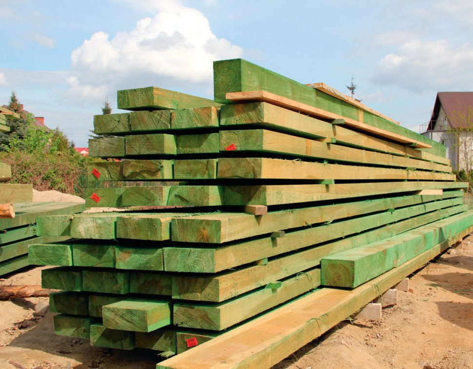 Drewno na więźbę ma być dobrej jakości, wysuszone i impregnowane