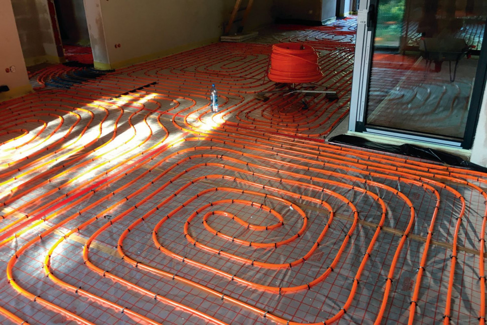 Rury wodnego ogrzewania podłogowego