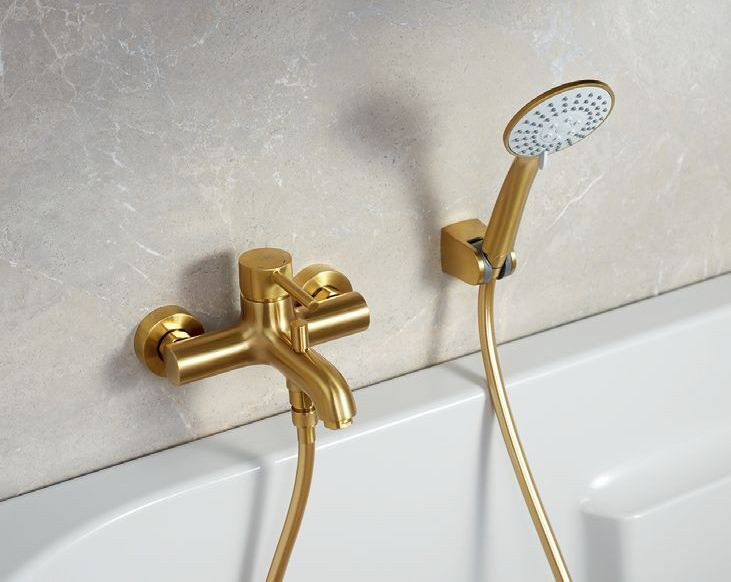 Armatura łazienkowa (prysznic) w kolorze złotym
