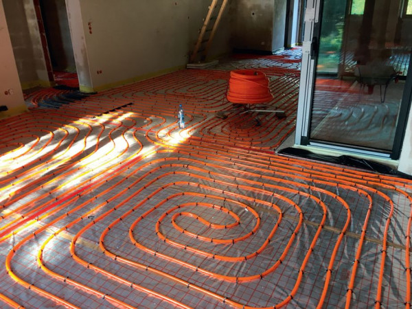Rury ogrzewania podłogowego