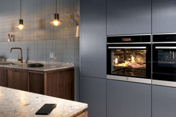 Piekarnik parowy Electrolux