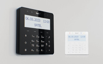 Manipulator INT-KSG2R z klawiaturą dotykową do sterowania systemem alarmowym