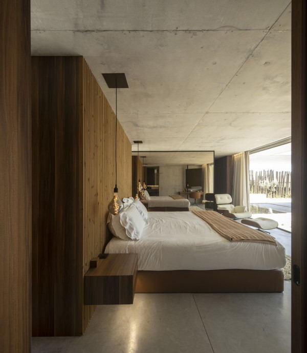 ©Lunawood, Projekt: EV House, Architekt: Artspazios Group, Fotograf: Fernando Guerra FG+SG, Kraj: Portugalia, Rok: 2020