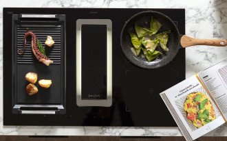 Lubisz innowacyjne rozwiązania w kuchni? Sprawdź, dlaczego warto wybrać płytę zintegrowaną z pochłaniaczem