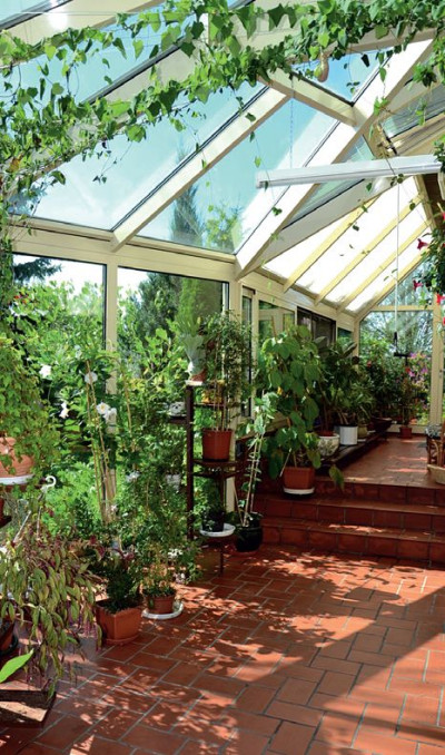 Posadzka z płytek klinkierowym w ogrodzie zimowym