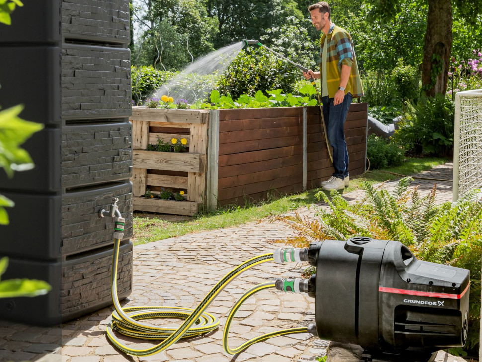 Hydrofor Grundfos SCALA1 w ogrodzie