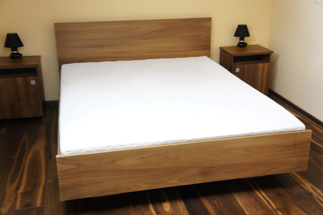 Drewniane łóżka w ofercie firmy Drymar