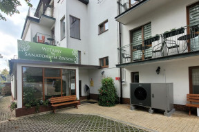 Pompy ciepła SAS na propanie R290, kotły kondensacyjne i bufory. Czym ogrzać budynek?