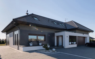 Kąt nachylenia połaci - parametr, który determinuje wybór pokrycia dachu