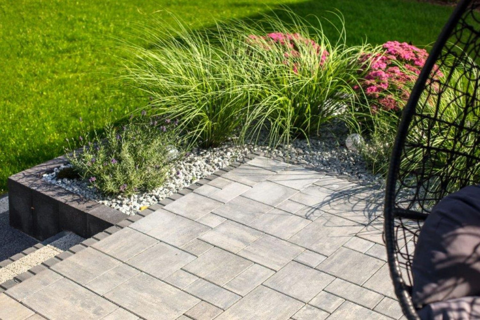 Mozaika ułożona z elementów Polbruk Commix