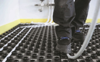 Innowacyjne, niezawodne i proste systemy ogrzewania podłogowego