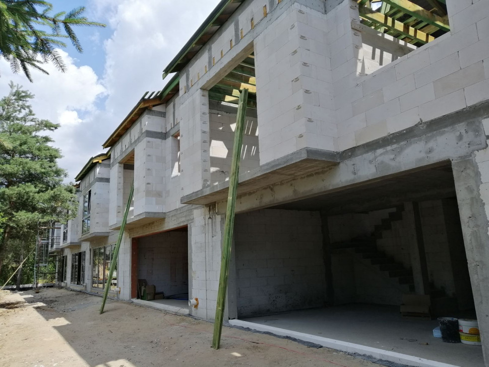 Budowa domów w zabudowie szerwgowej