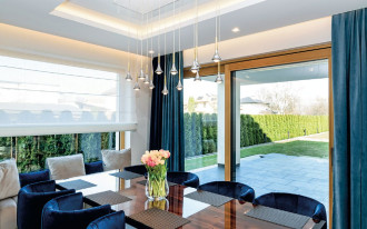 Okna pionowe FAKRO Innoview