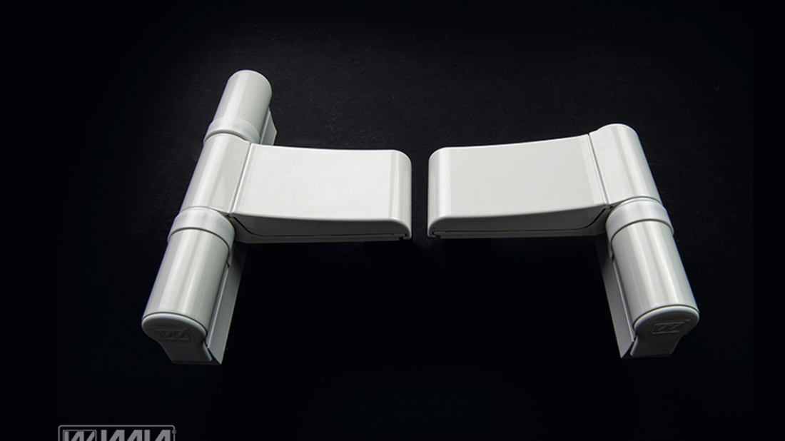 EXL - nowe zawiasy do drzwi PVC
