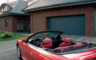 Jak powinien być wykonany betonowy podjazd do garażu?