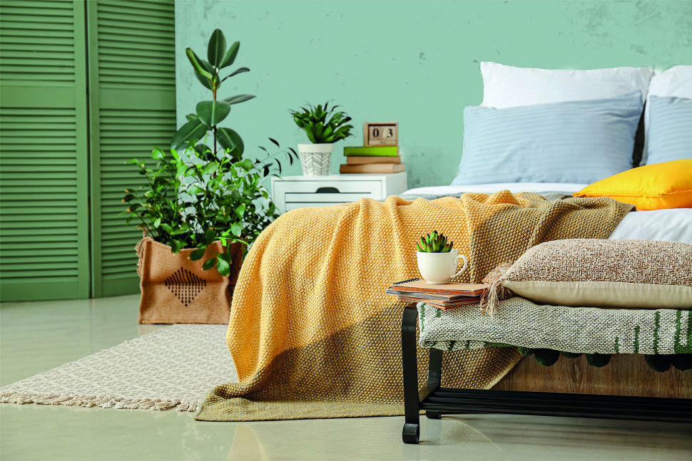 Zastosowany na ścianie odcień Subtelna szałwia - kolor roku 2023 Dekoral