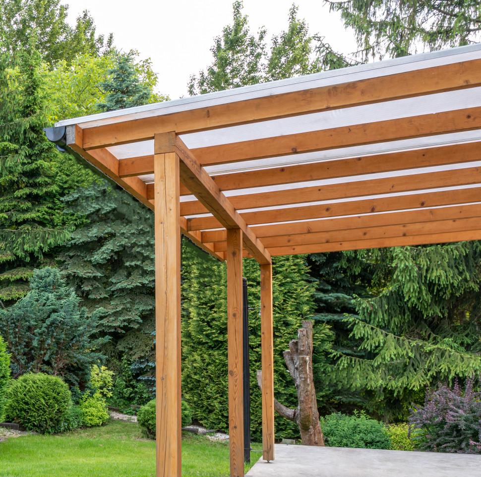 Zadaszenie tarasu z poliwęglanu