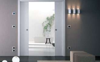 Jakie są zalety drzwi przesuwnych - chowanych w ścianie?